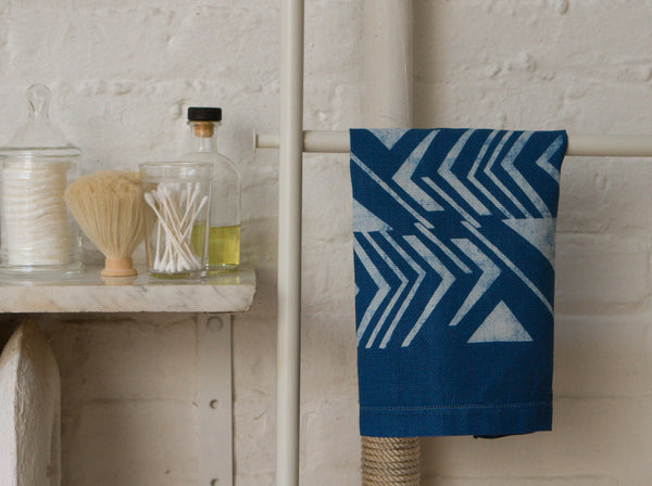 Katazom Indigo 21x15 Handtowel